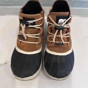 Sorel Kids' Black and Brown Shoes